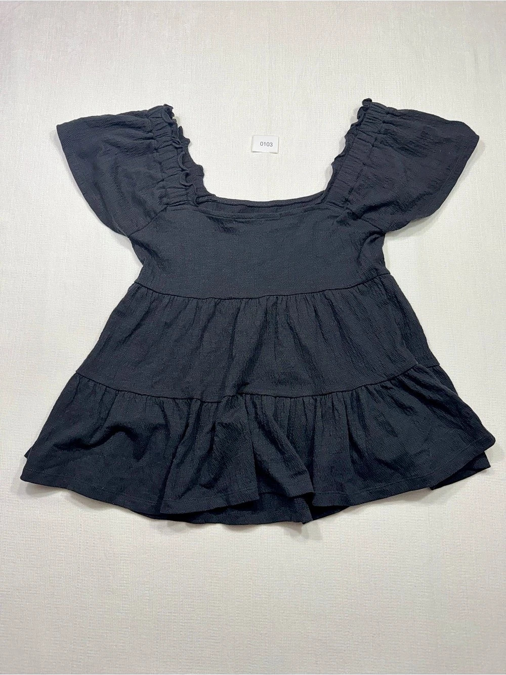 Altar'd State Ruffle Sleeve Blouse in Black Size Large Like New